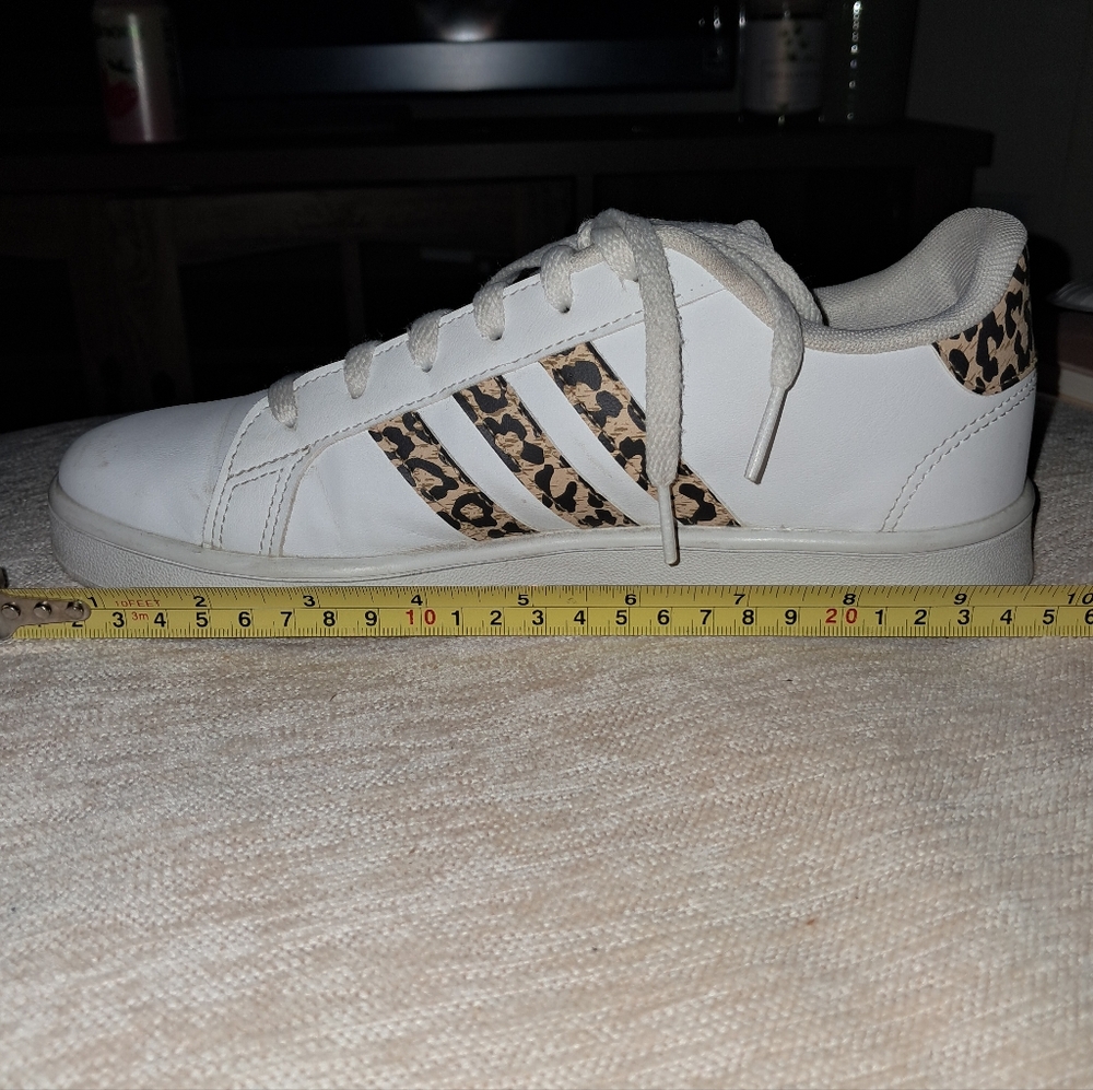 Adidas Grand Court Women's Athletic Sneaker White Leopard Womens Size 5 (FY8949) - Picture 13 of 14